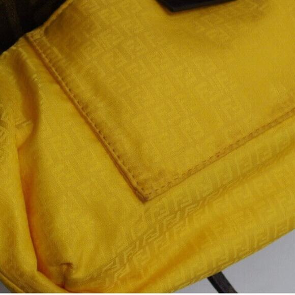 Authentic FENDI Zucca Brown Yellow Flower Pulling Zucca Tote Bag Zip Closure - Picture 11 of 14